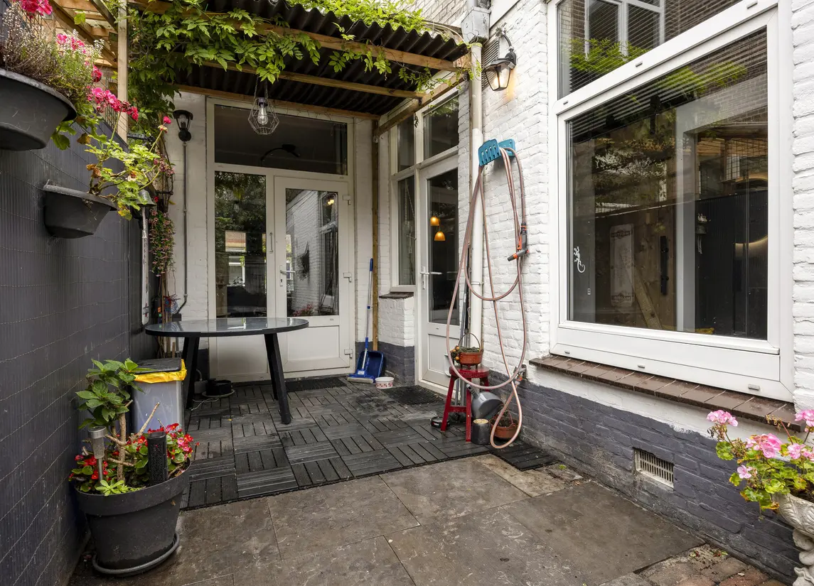 Govert Bidloostraat 51