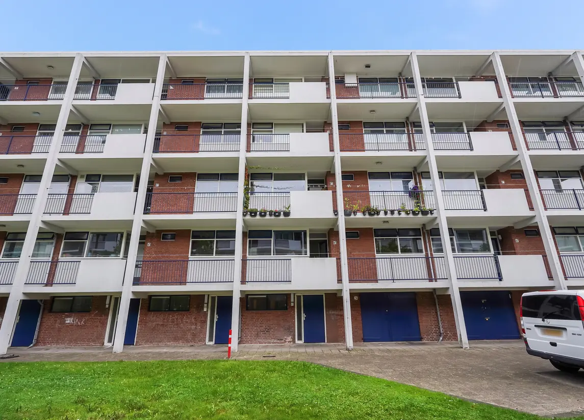 Wolvenrade 145