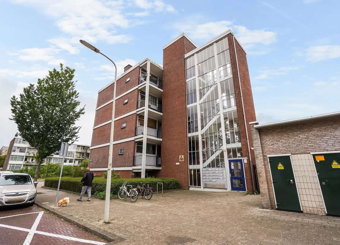 Wolvenrade 145