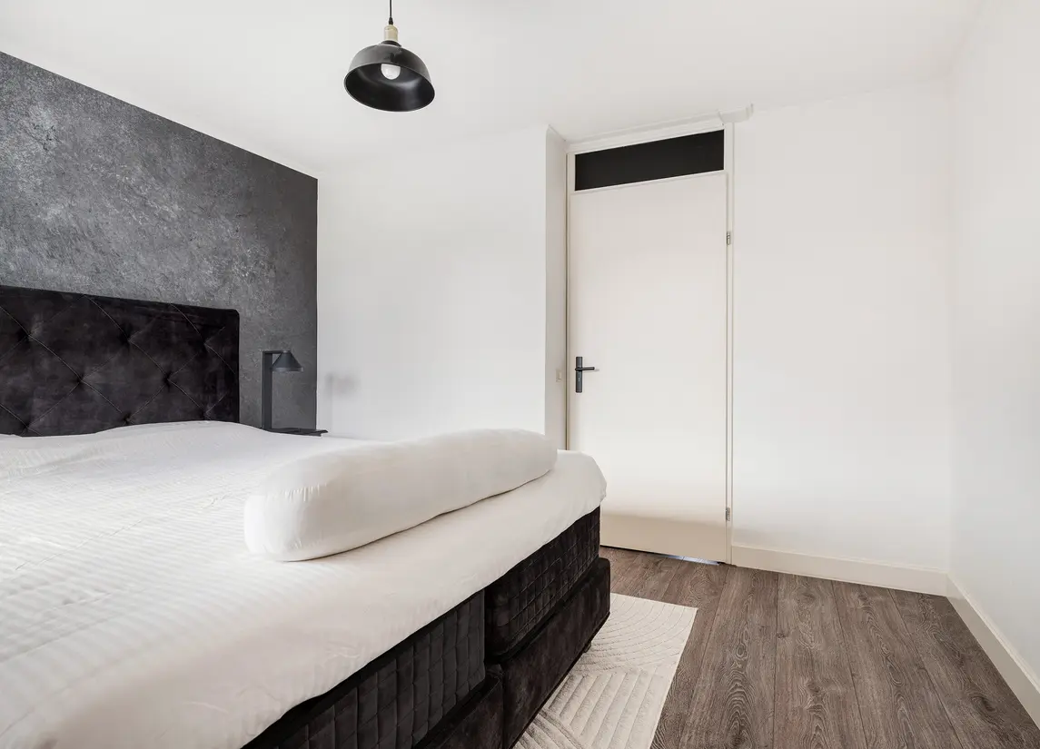 Van der Linden-akker 14