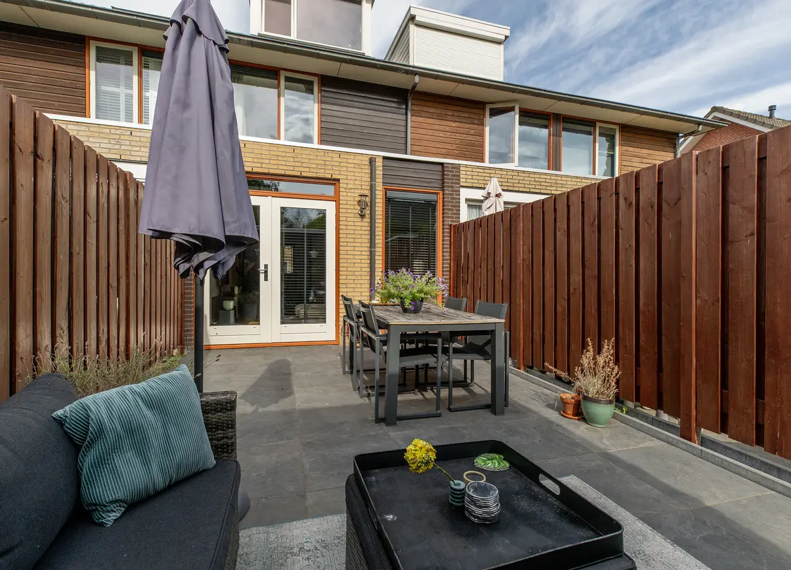 Van der Linden-akker 14