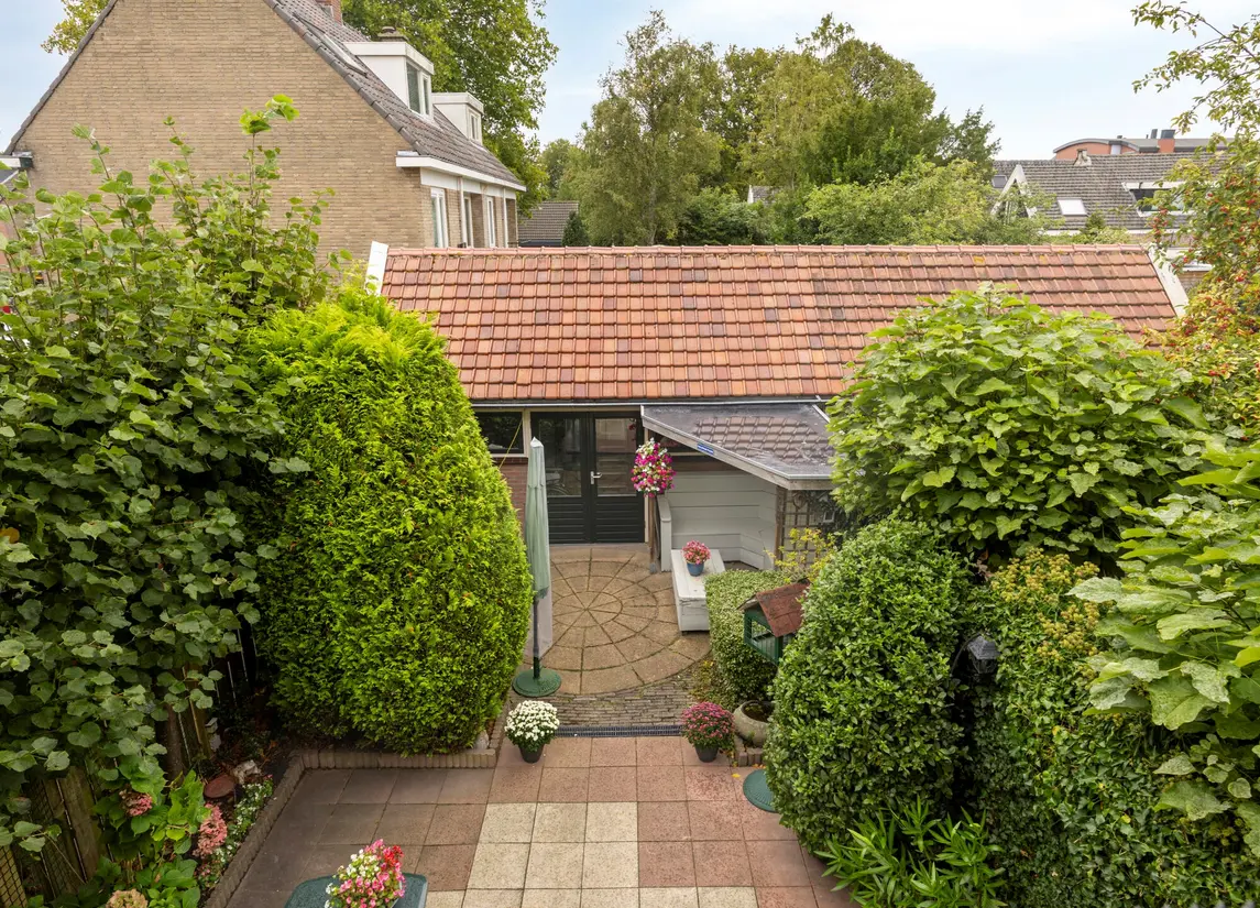 Bernhardstraat 10