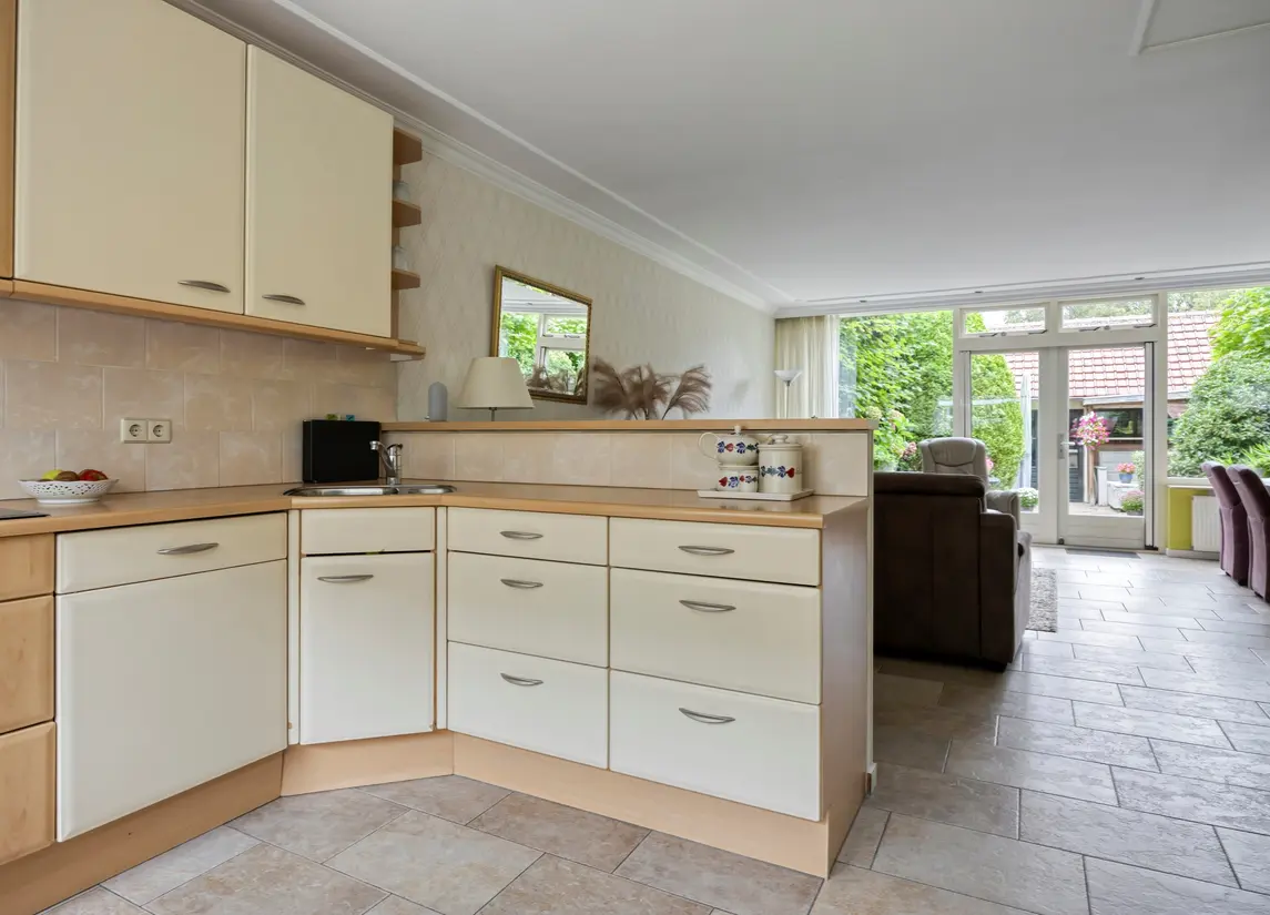 Bernhardstraat 10