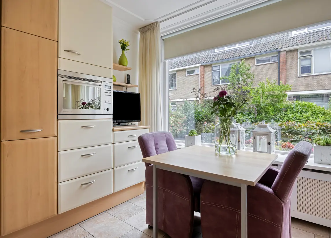 Bernhardstraat 10