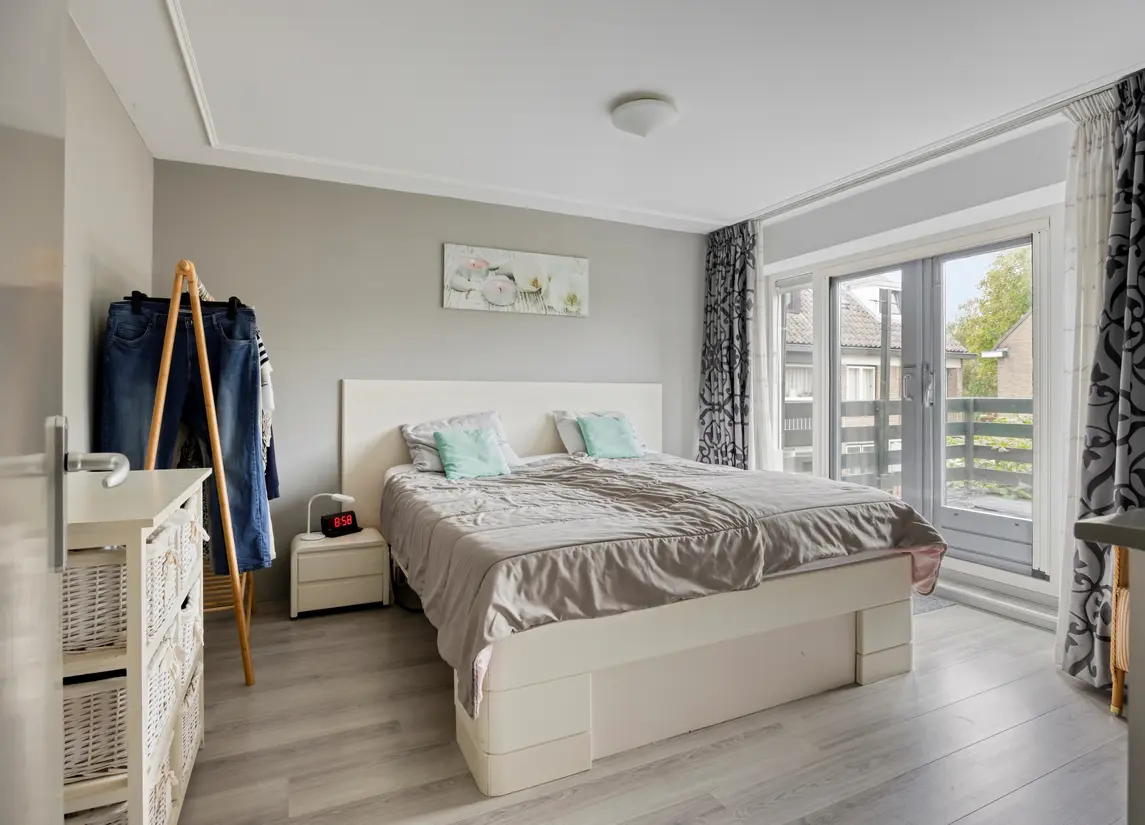 Bernhardstraat 10