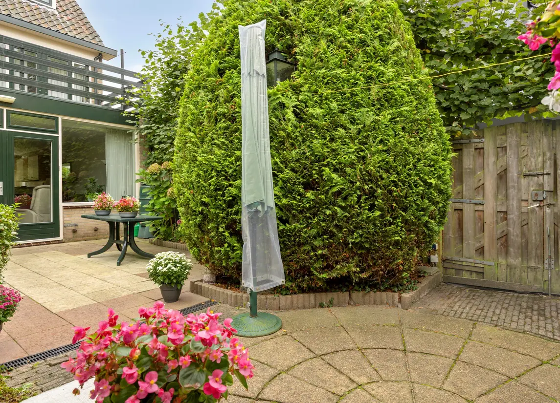 Bernhardstraat 10