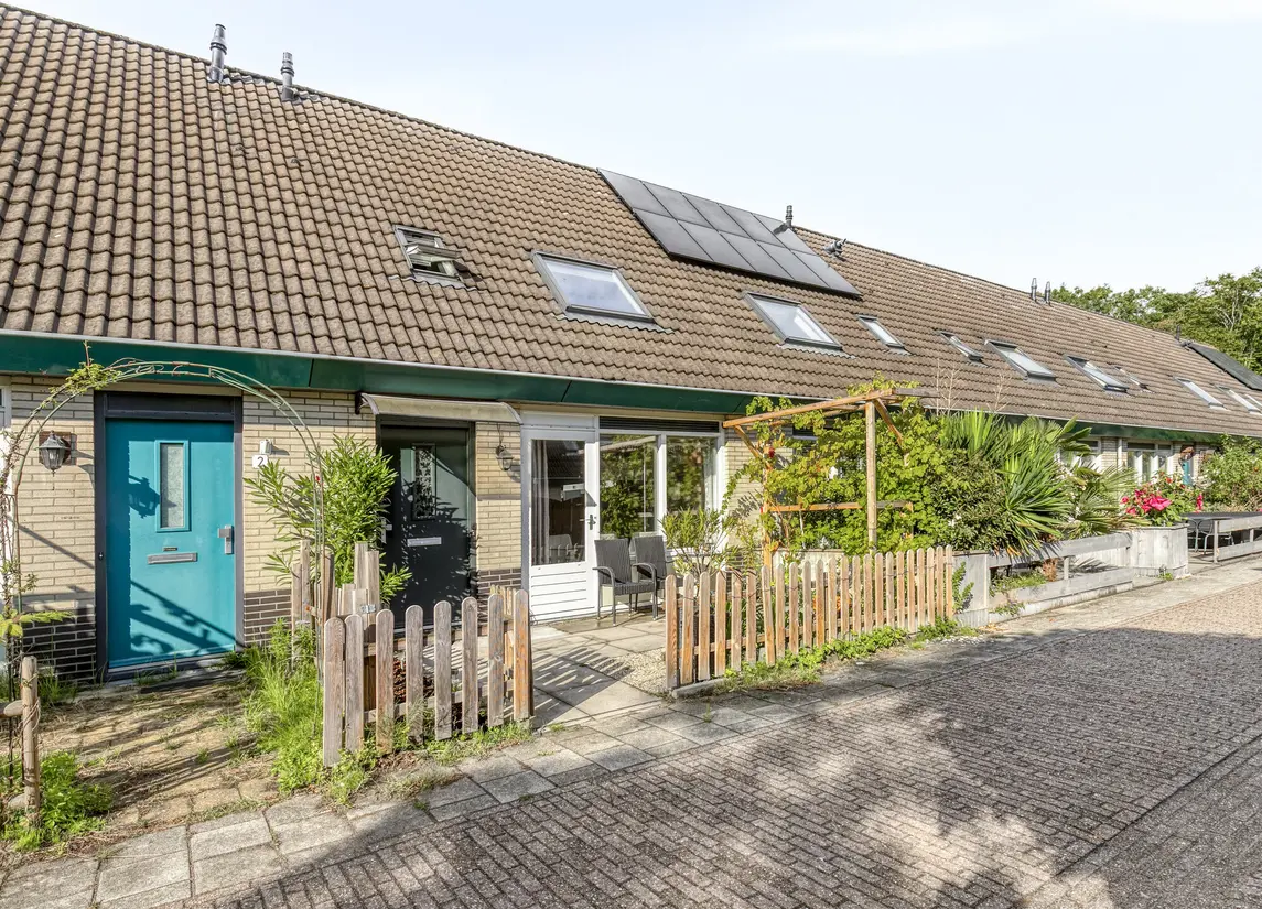 J. Calsstraat 4