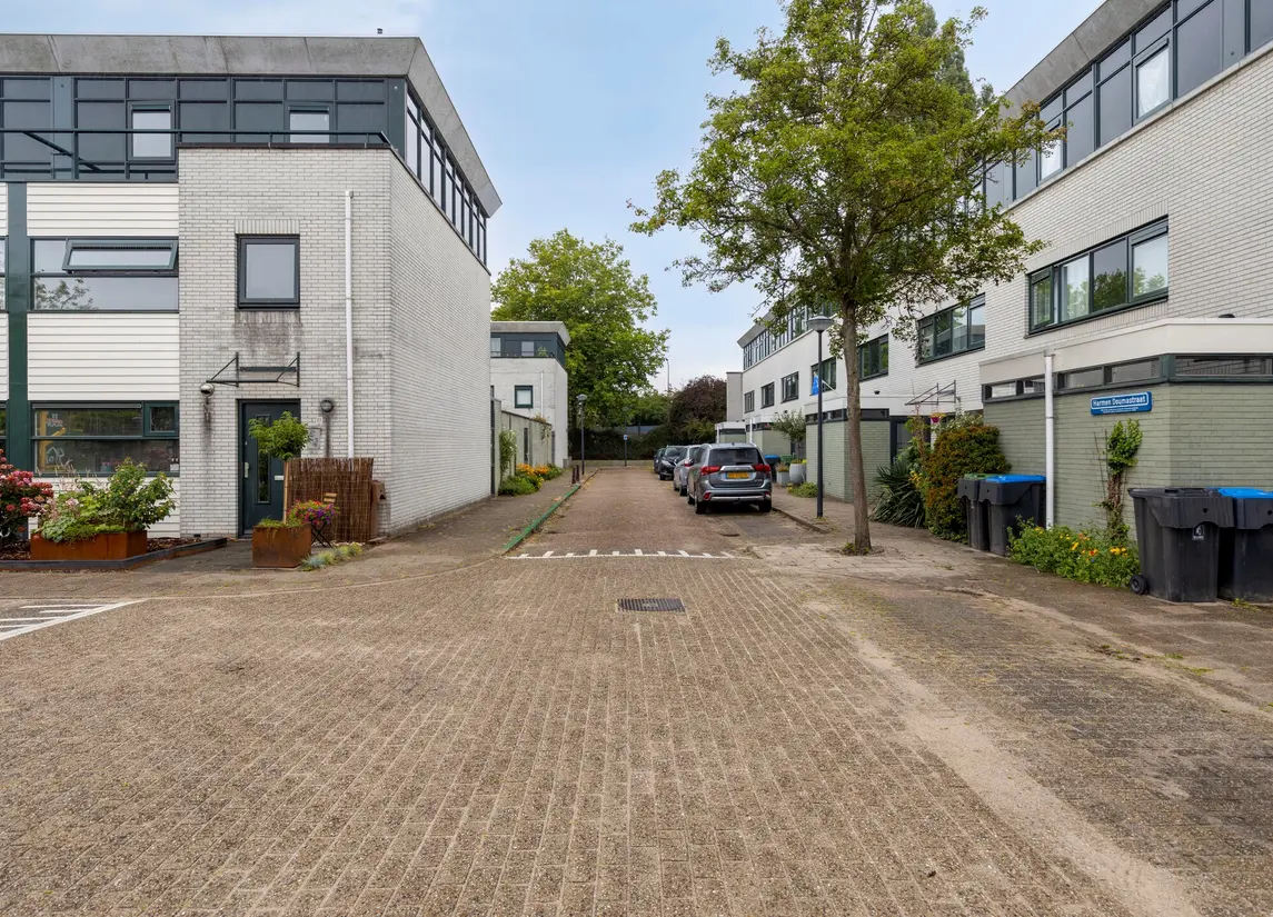 Harmen Doumastraat 12