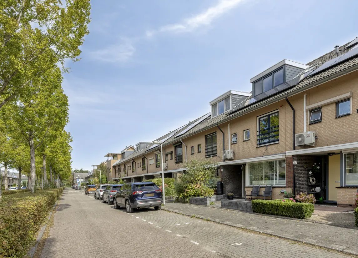 Van Doesburgveld 38