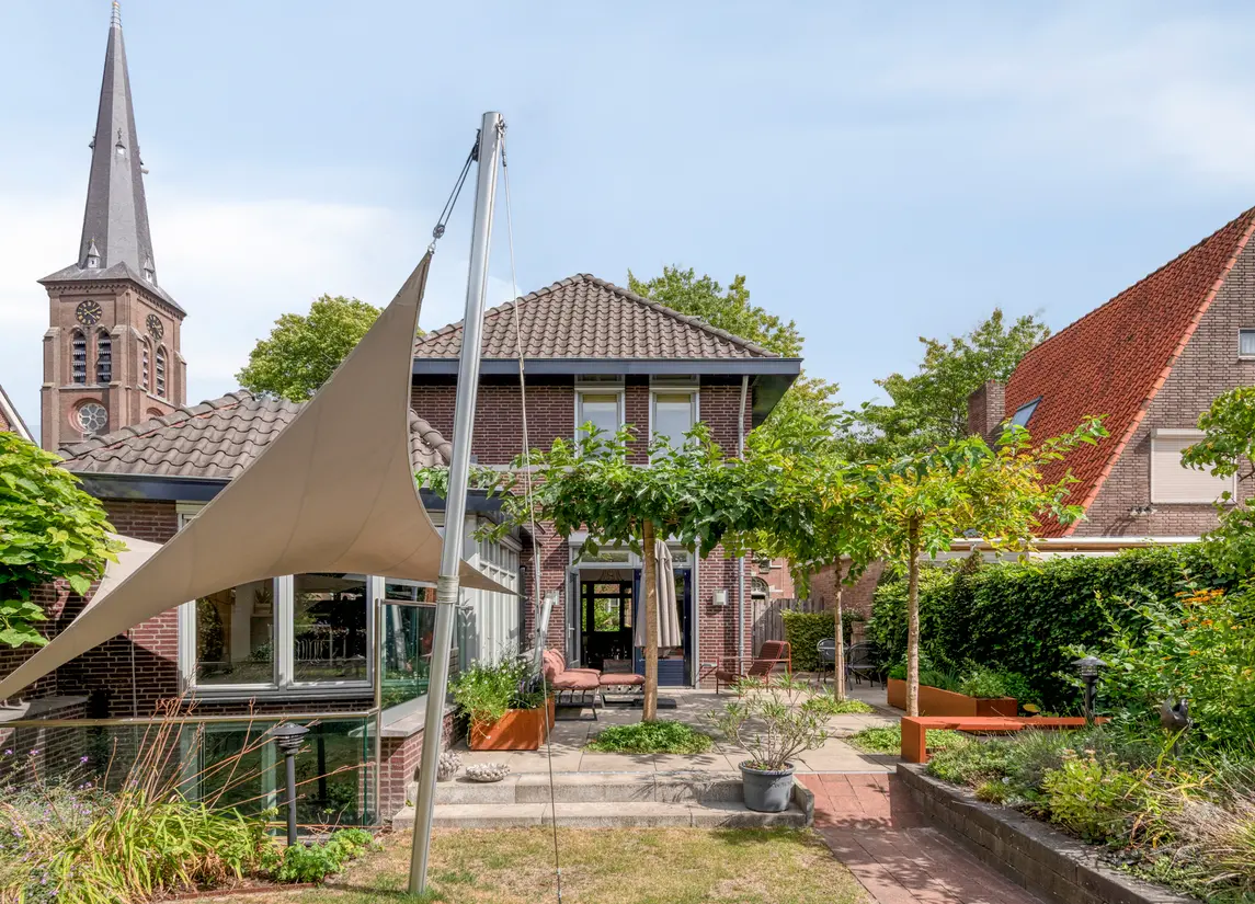 Dorpsstraat 17