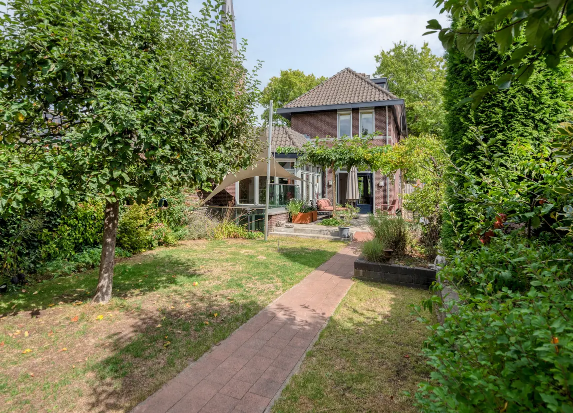 Dorpsstraat 17