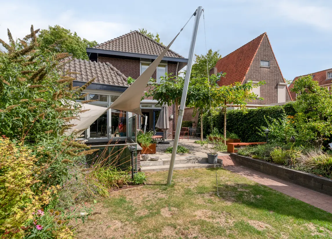 Dorpsstraat 17