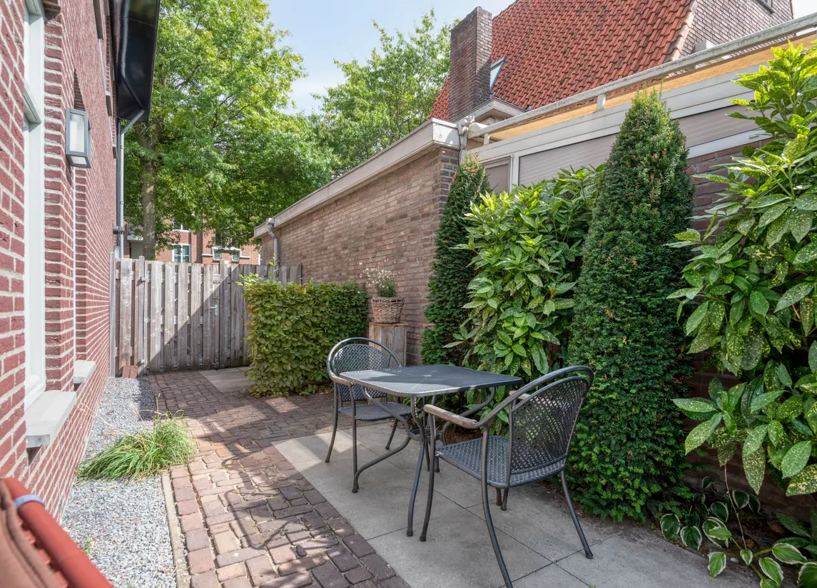 Dorpsstraat 17