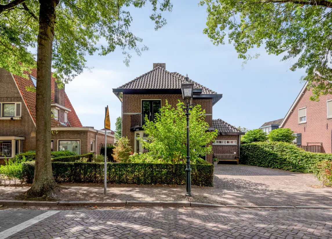 Dorpsstraat 17