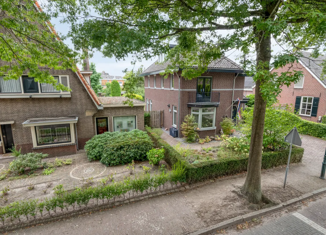 Dorpsstraat 17