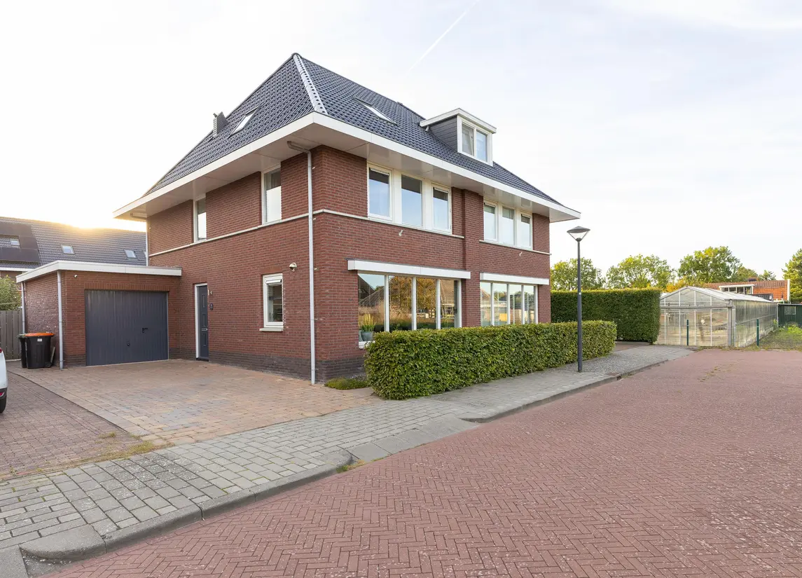 Adriaan Anthoniszstraat 28