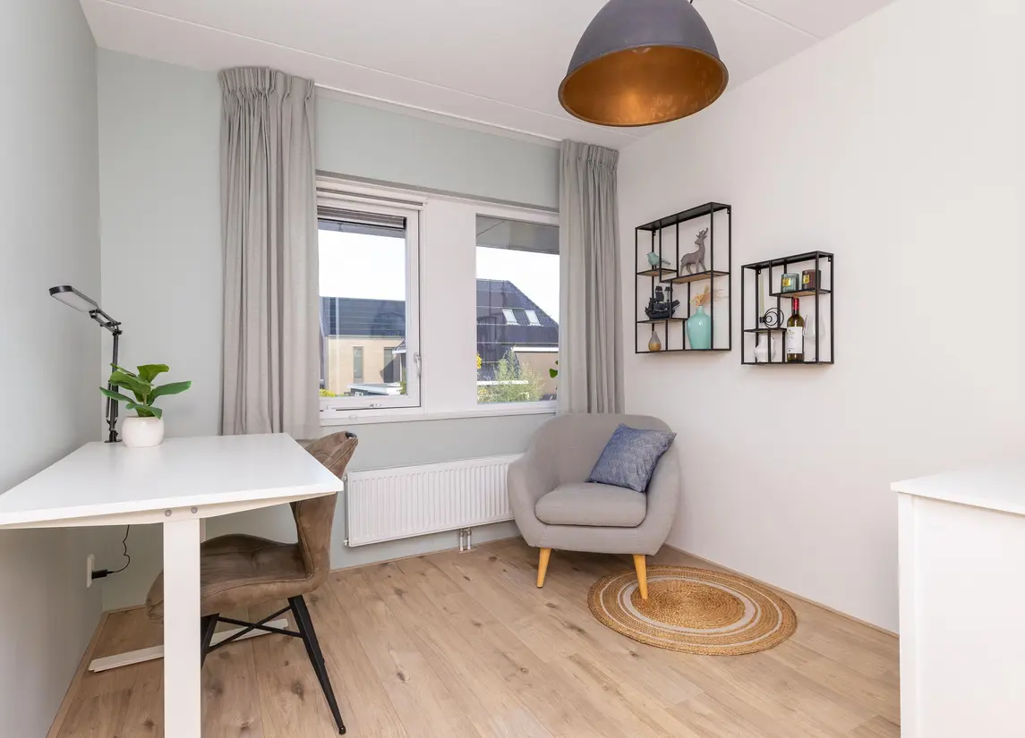 Adriaan Anthoniszstraat 28