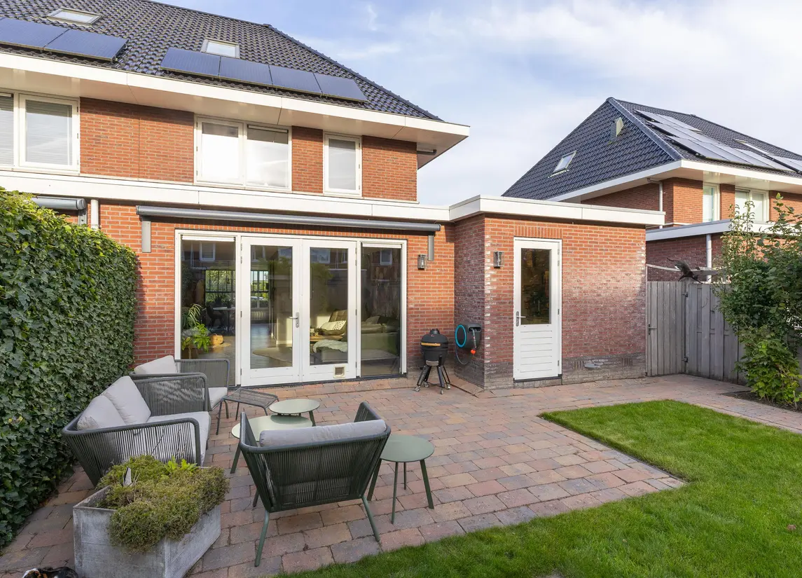 Adriaan Anthoniszstraat 28