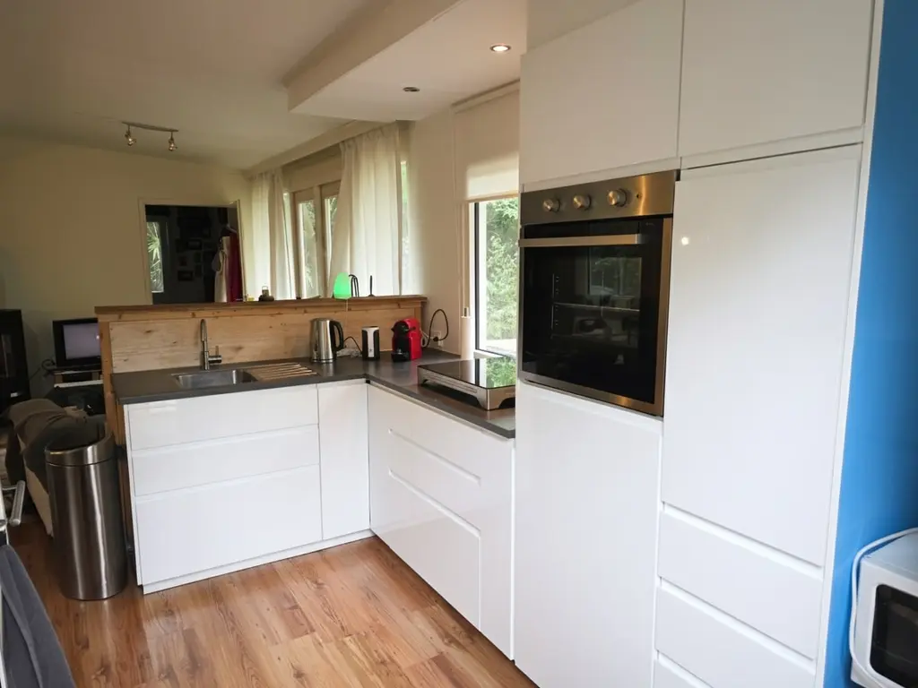 De Stille Wille 109, OOST WEST EN MIDDELBEERS