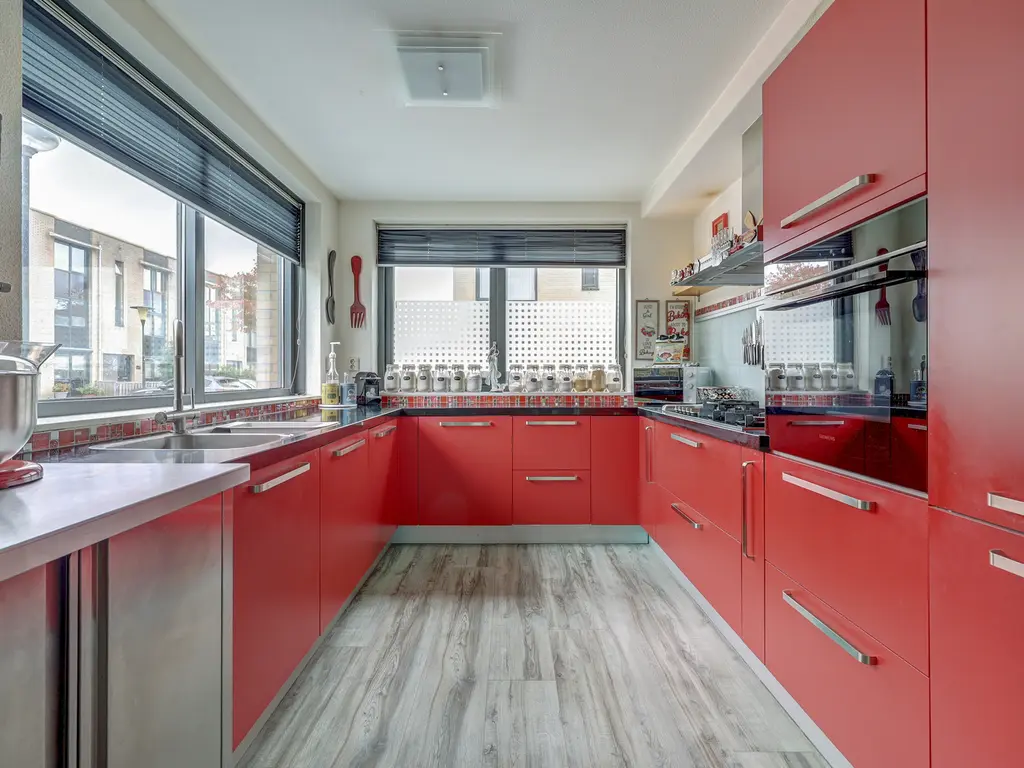 Leeuwenburg 40, BARENDRECHT