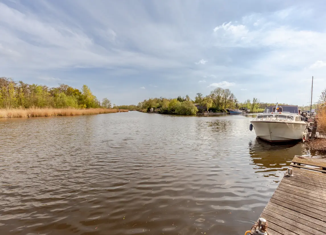 Schipholdijk 261