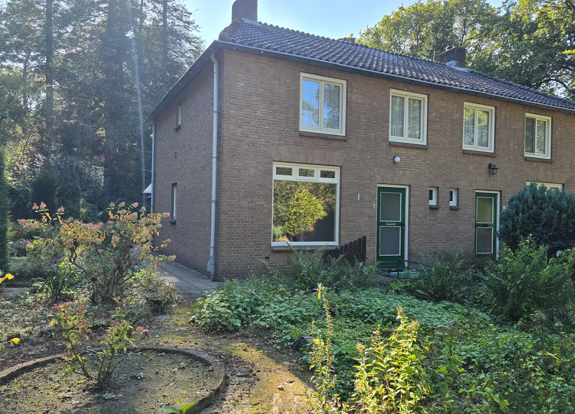 Merenweg 8