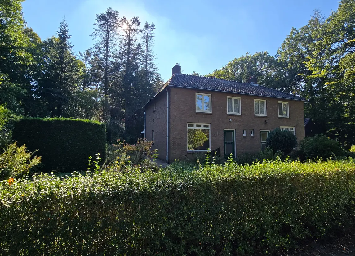 Merenweg 8