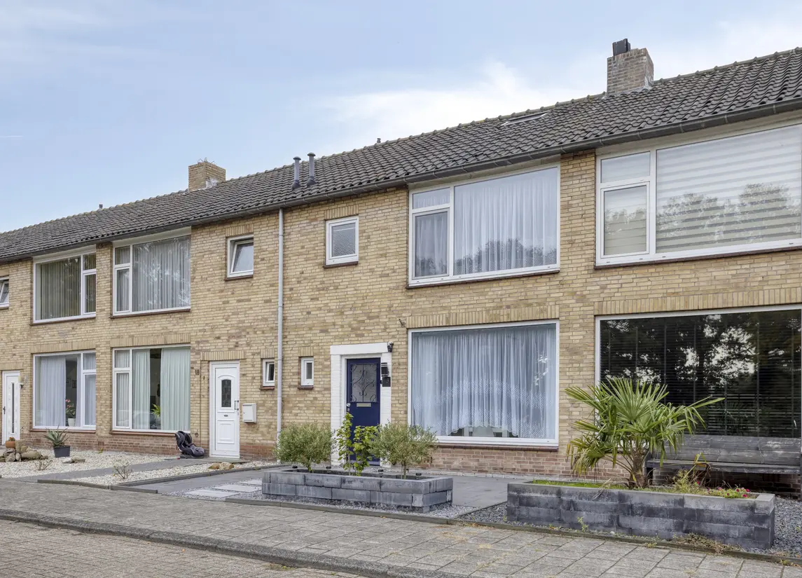 Hazelaarstraat 16