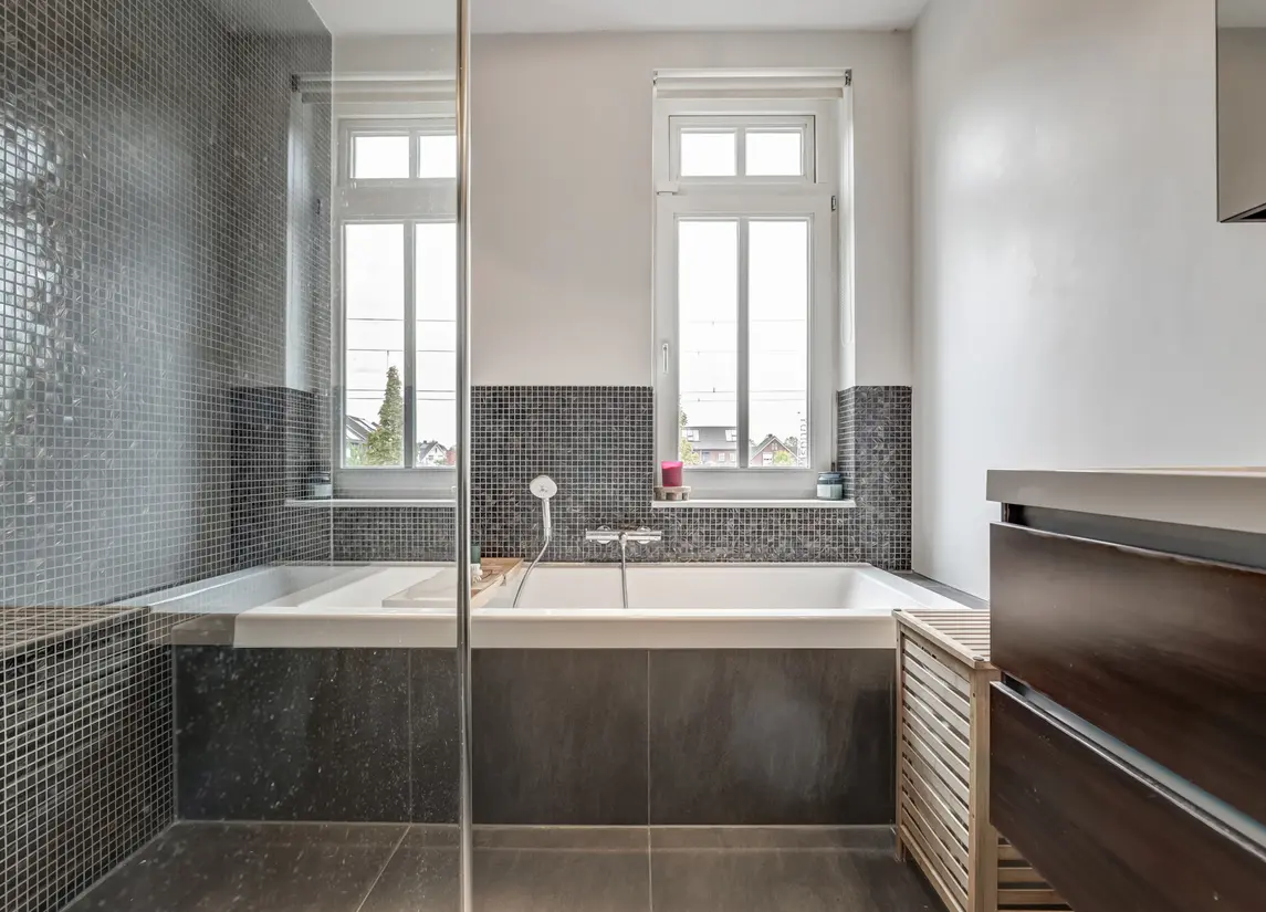 Coniferenhout 32
