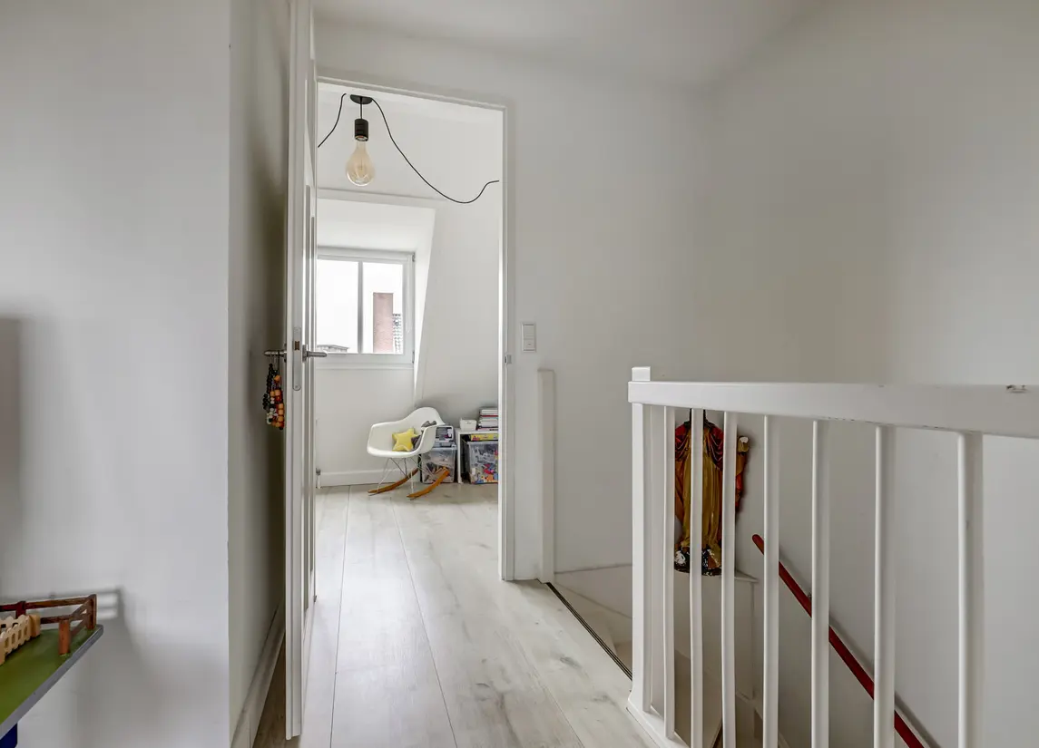 Coniferenhout 32
