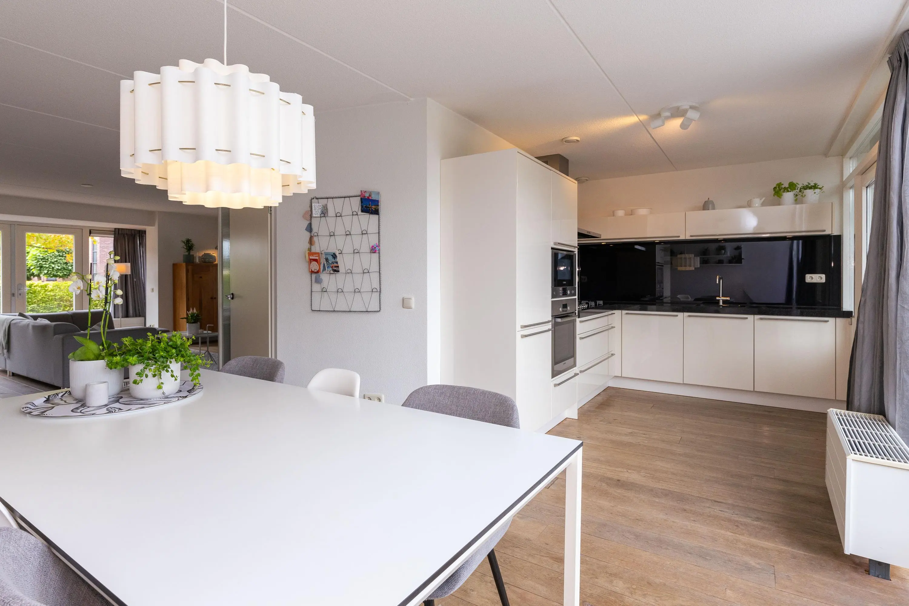 John Raedeckerhof 203