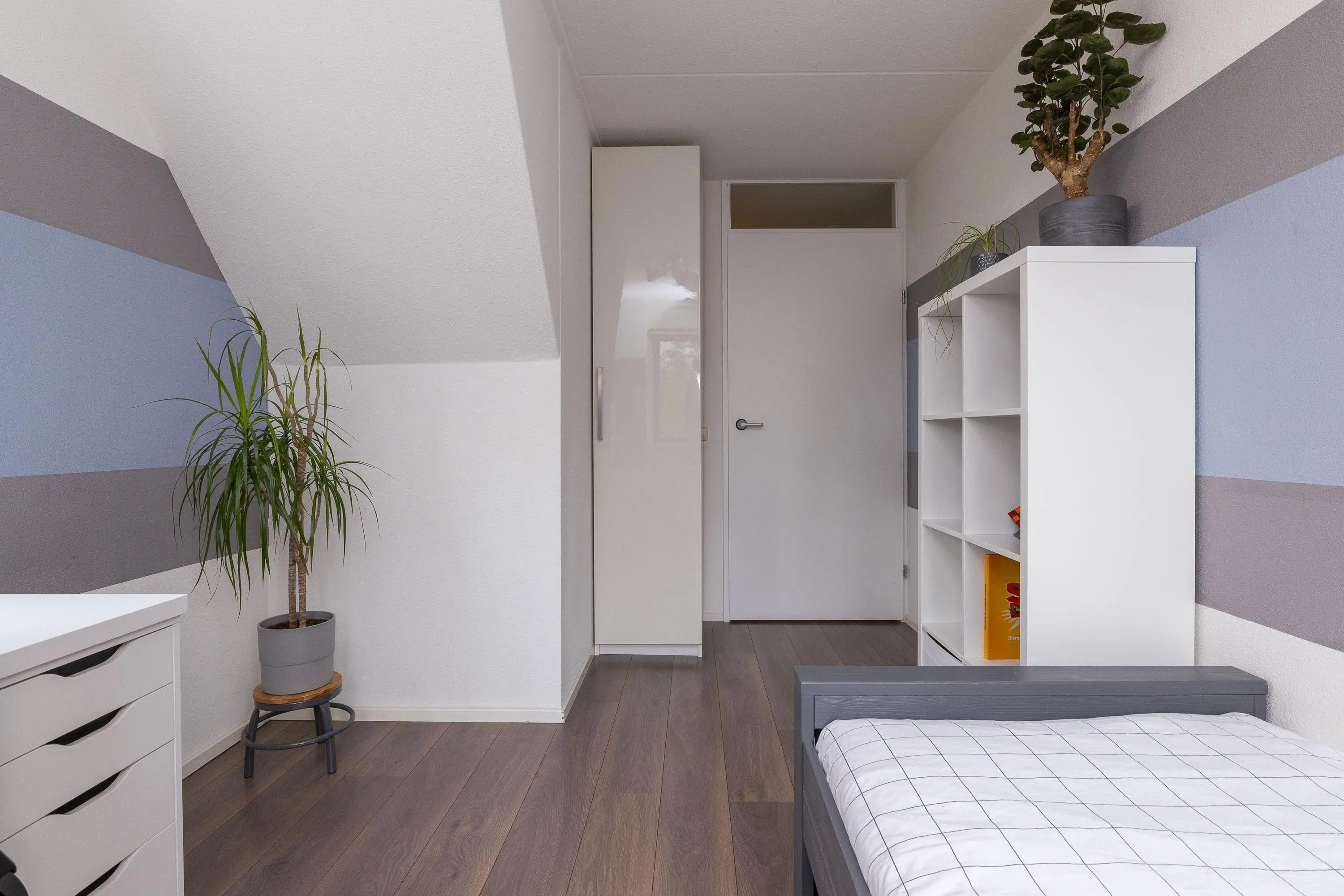 John Raedeckerhof 203