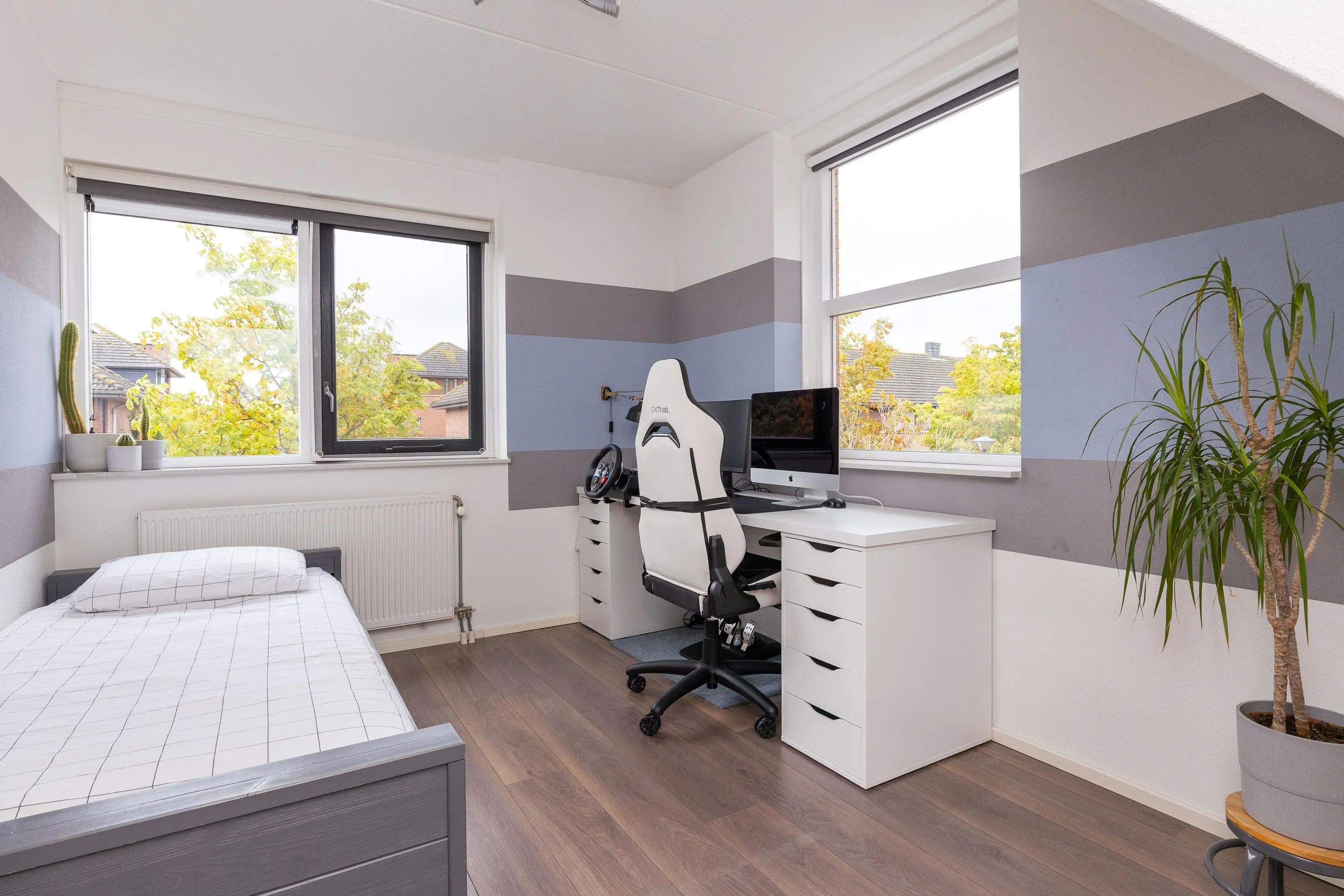 John Raedeckerhof 203