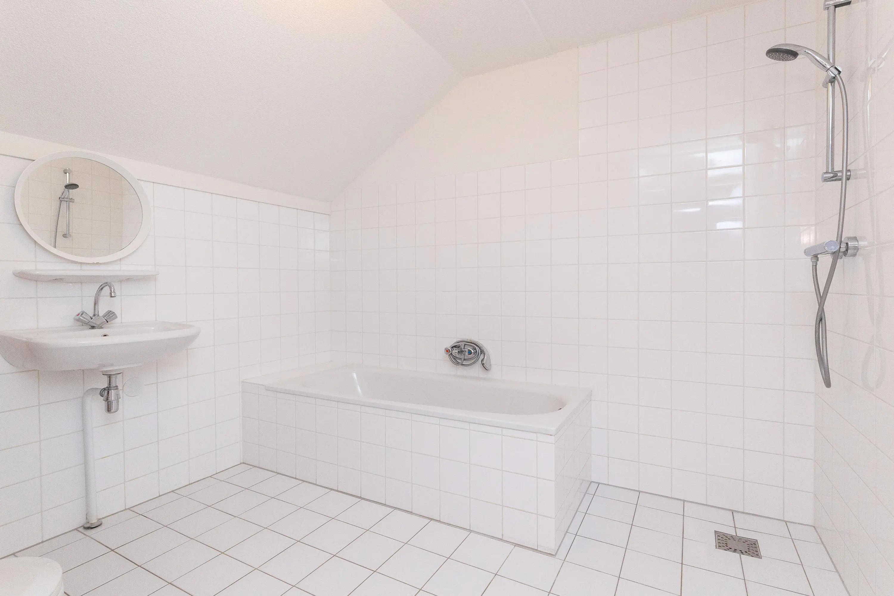 John Raedeckerhof 203