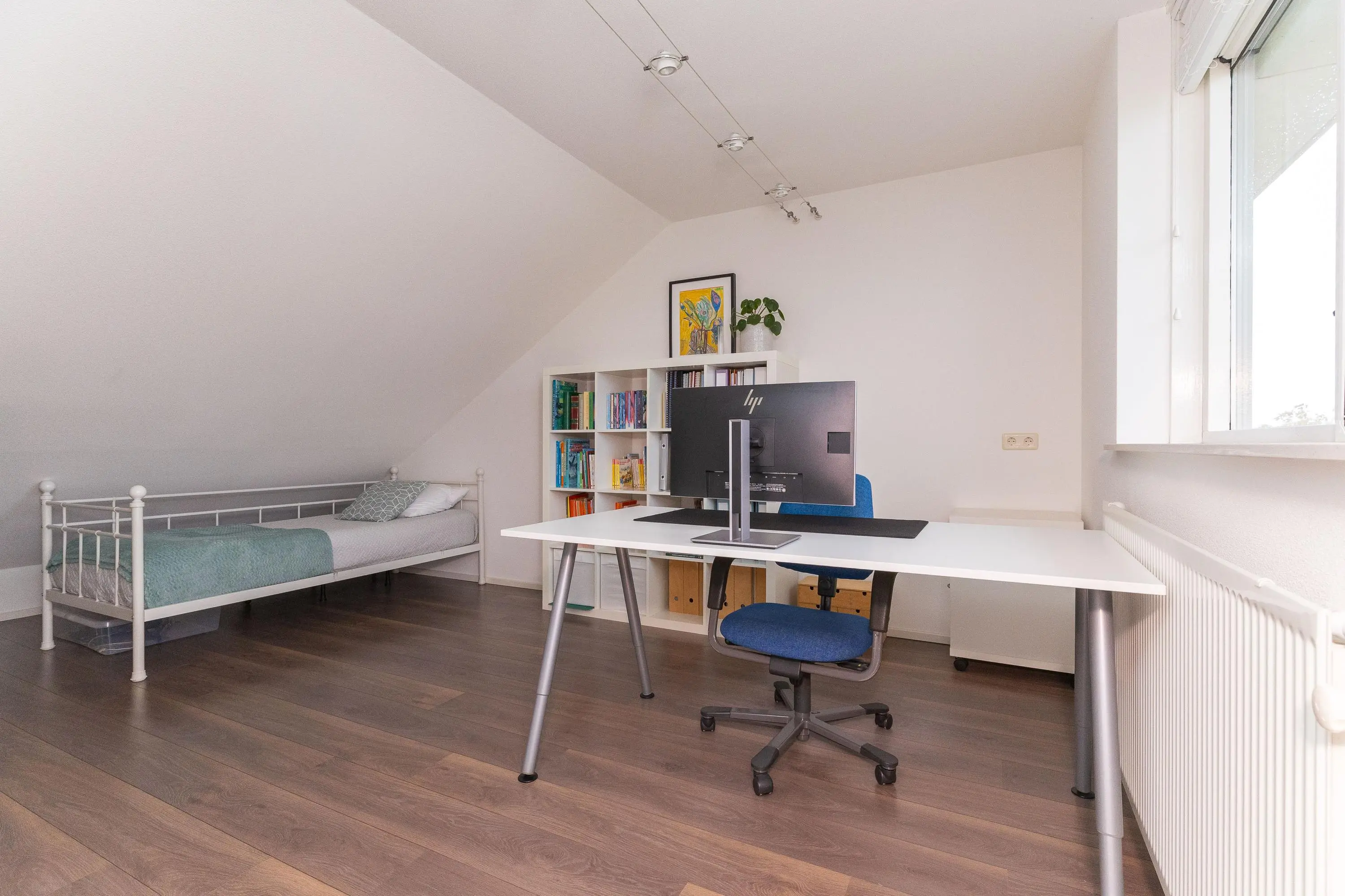 John Raedeckerhof 203