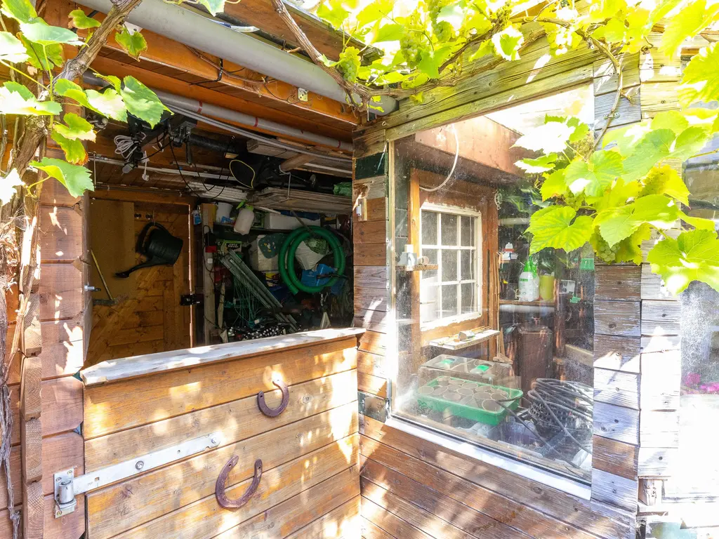 Han Hoekstrahof 164, HOORN