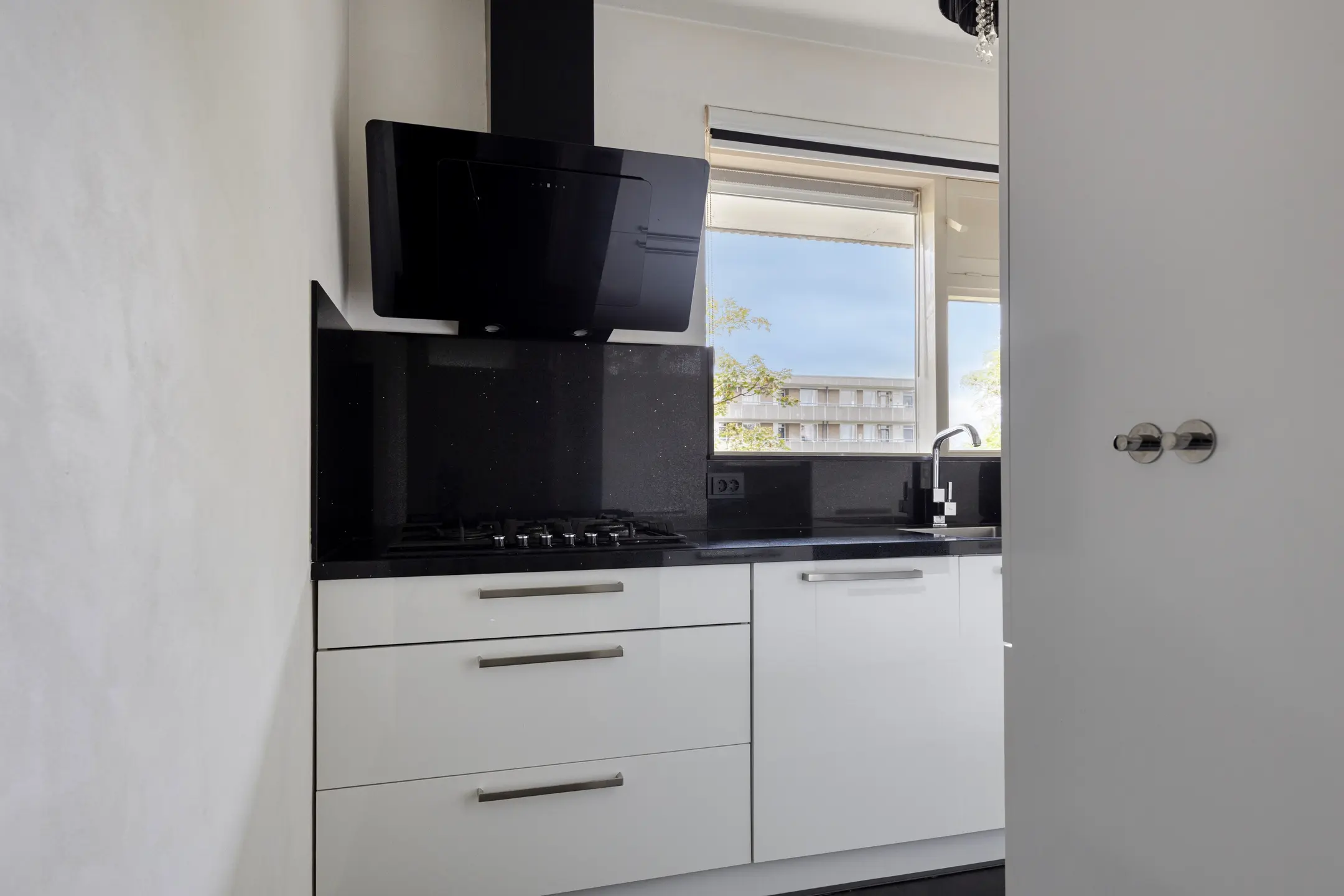 Aert van Neslaan 411