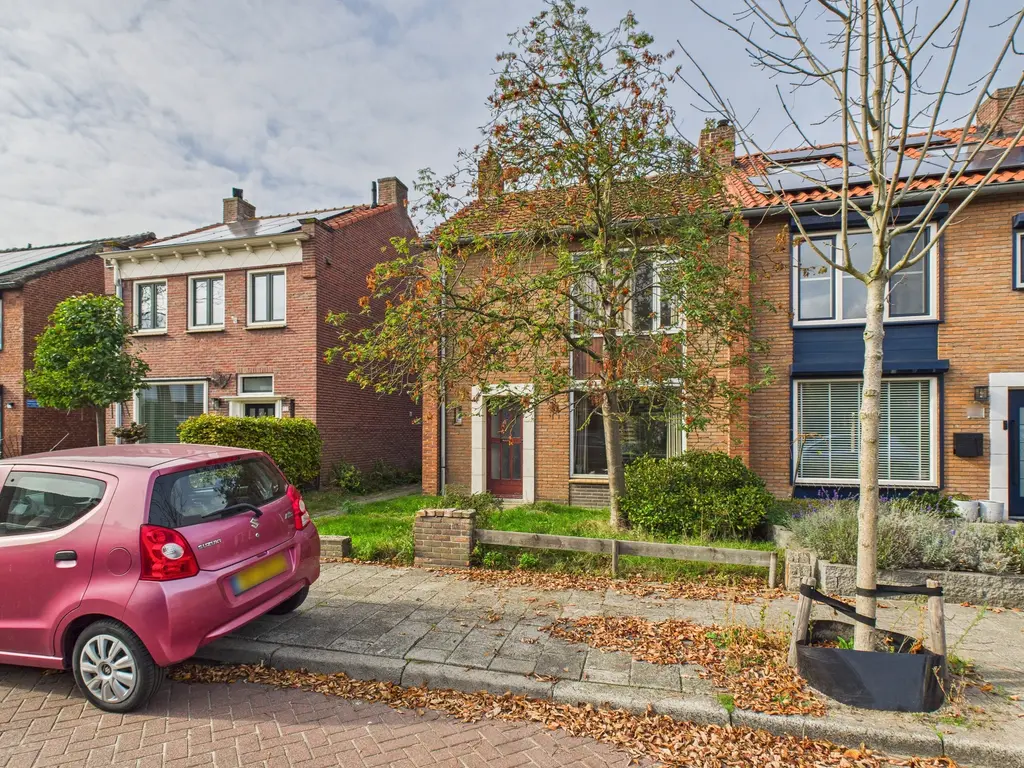 Begoniastraat 22, Roosendaal