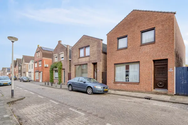 Voorstraat 49