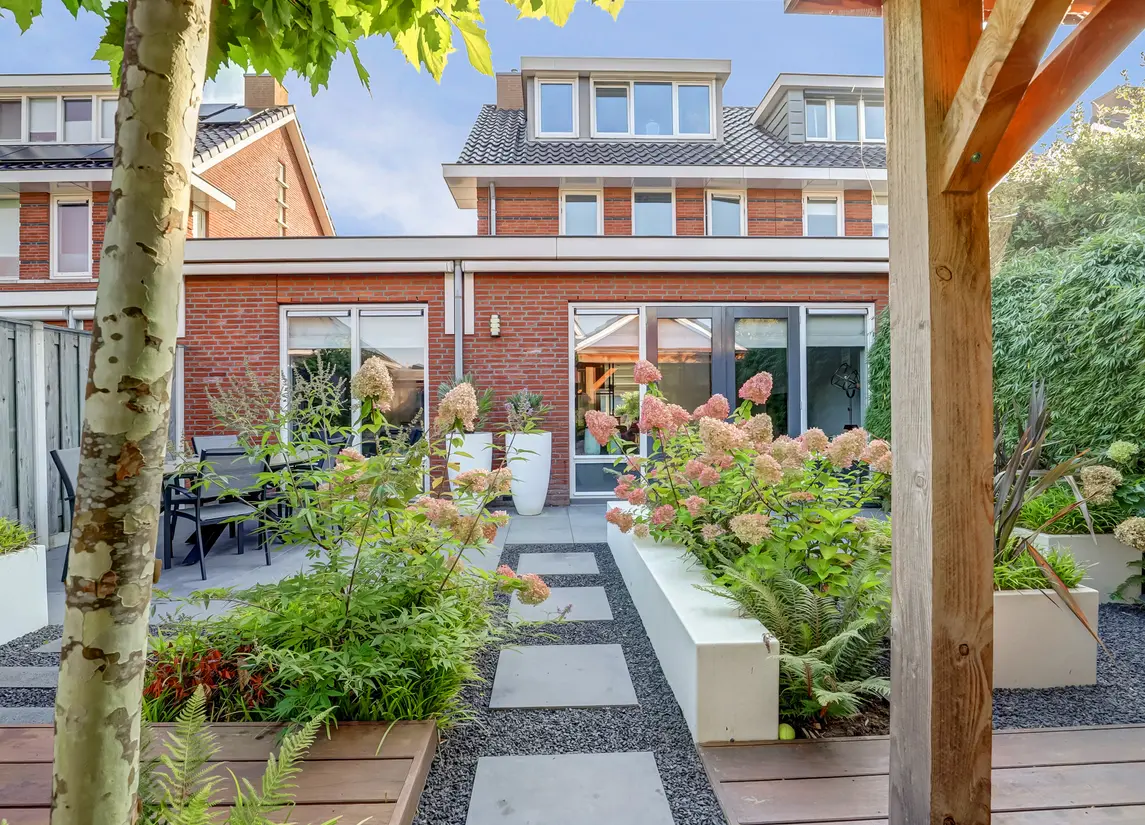 Van Huessenleede 8