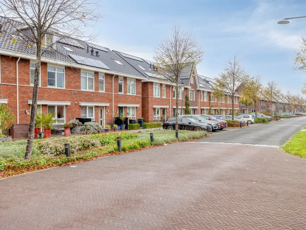 Stadhouderslaan 90, Zoeterwoude