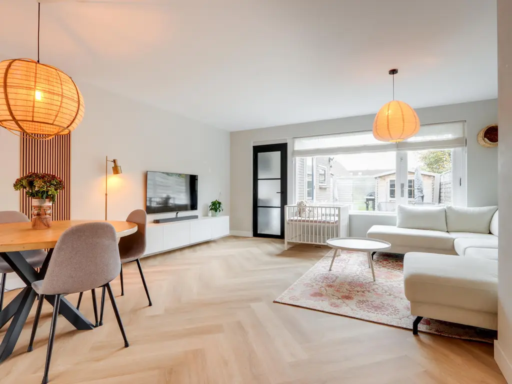 Corversbos 227, HOOFDDORP
