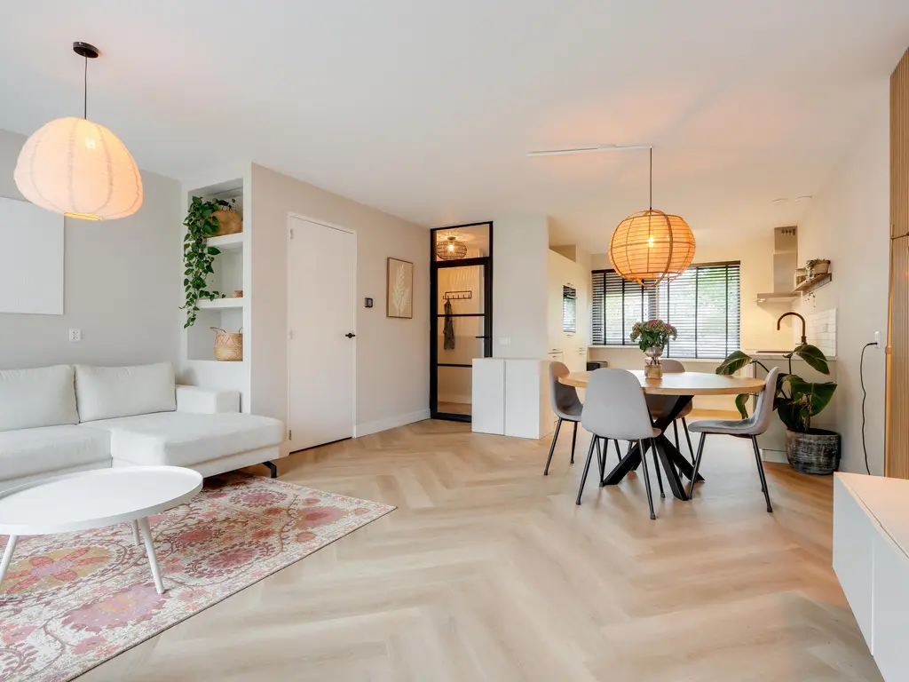 Corversbos 227, HOOFDDORP