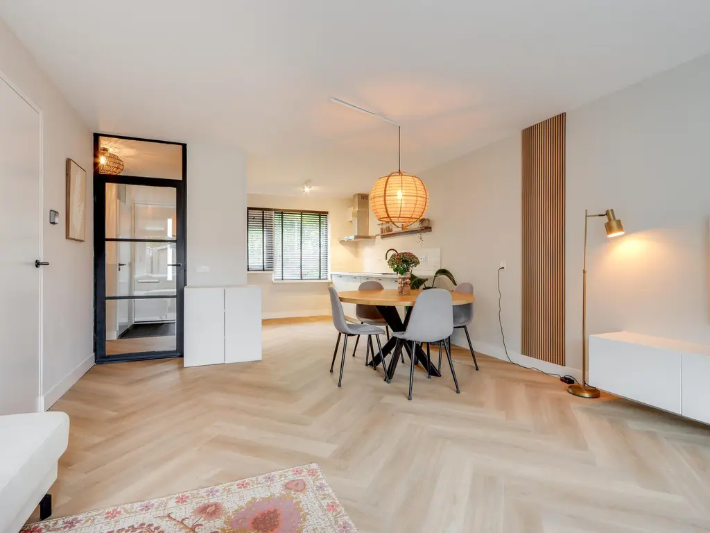 Corversbos 227, HOOFDDORP