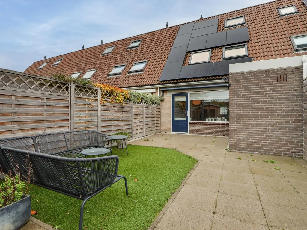Corversbos 227, HOOFDDORP