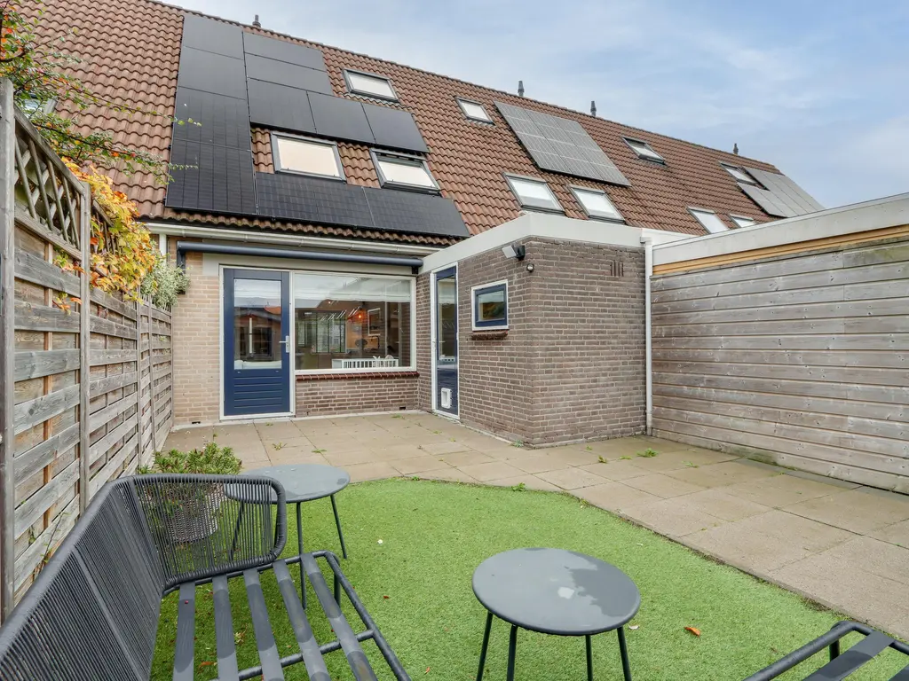 Corversbos 227, HOOFDDORP
