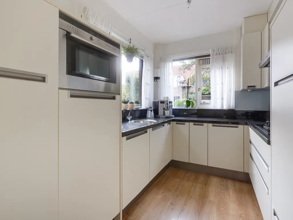 Diepenburchstraat 20a, MAASLAND