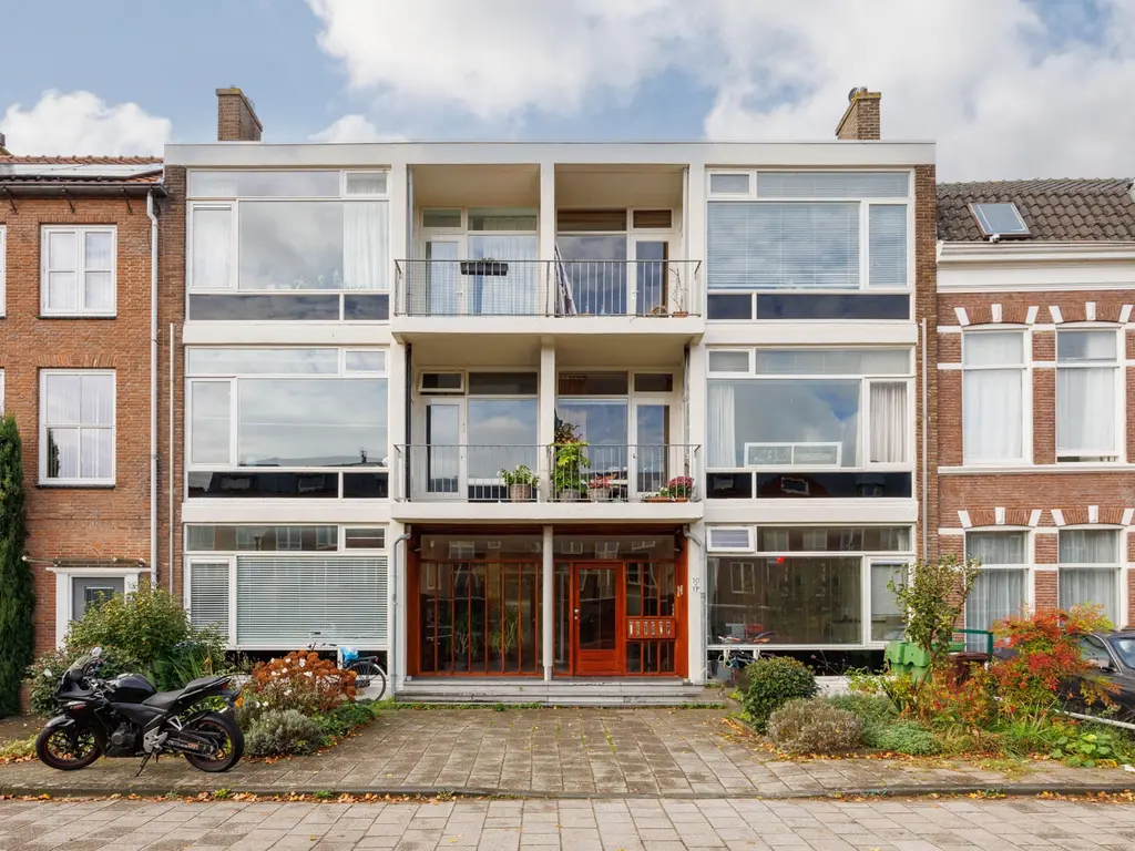 Rijn en Schiekade 11A, Leiden