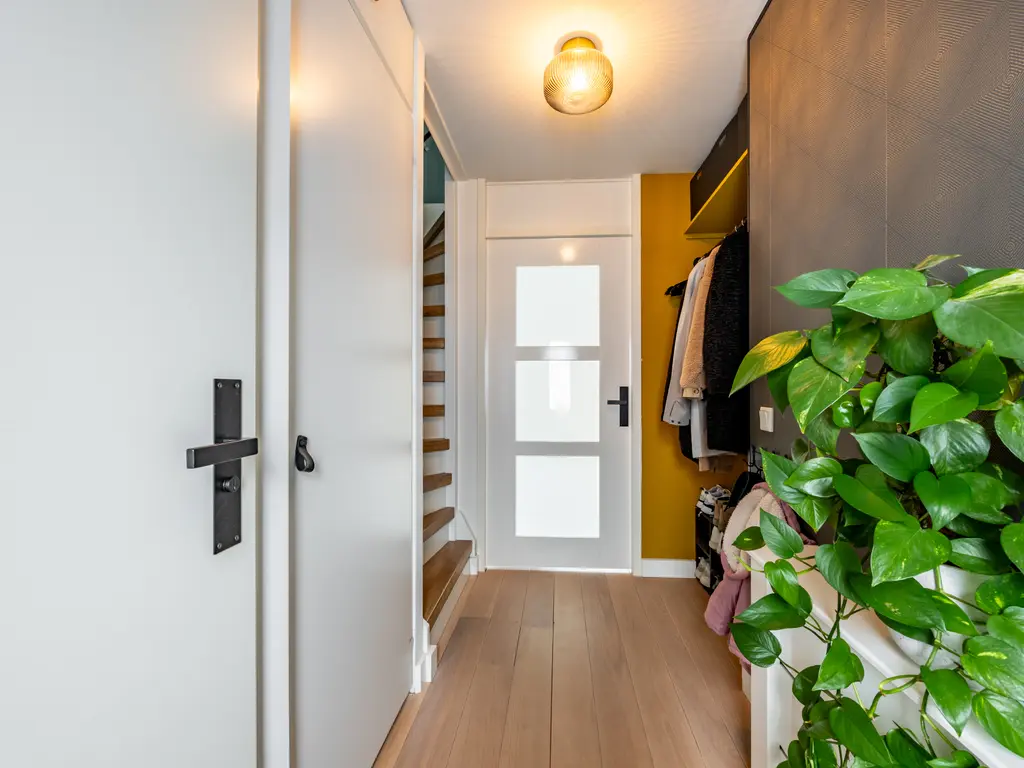 Rossinilaan 13, NIEUW-VENNEP