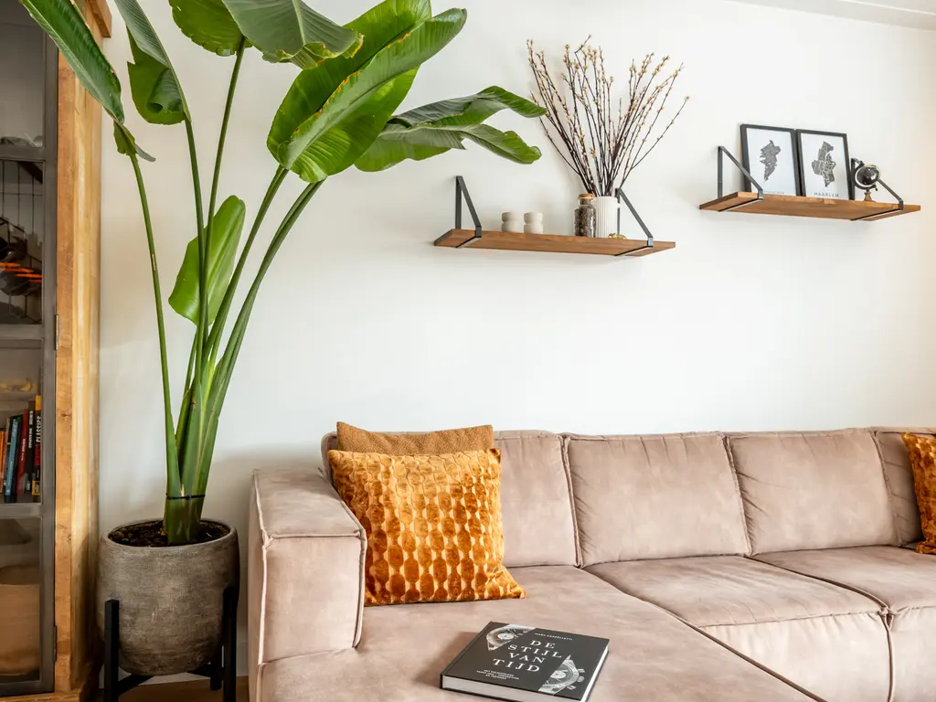 Rossinilaan 13, NIEUW-VENNEP